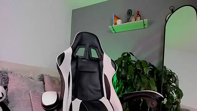 Snapshot of jaxon_colton chatting on 02-02-25, 06:26 jaxon colton online show from 02-02-25, 06:26