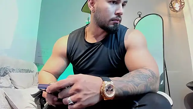 Snapshot of jaxon_colton chatting on 02-07-25, 01:04 jaxon colton online show from 02-07-25, 01:04