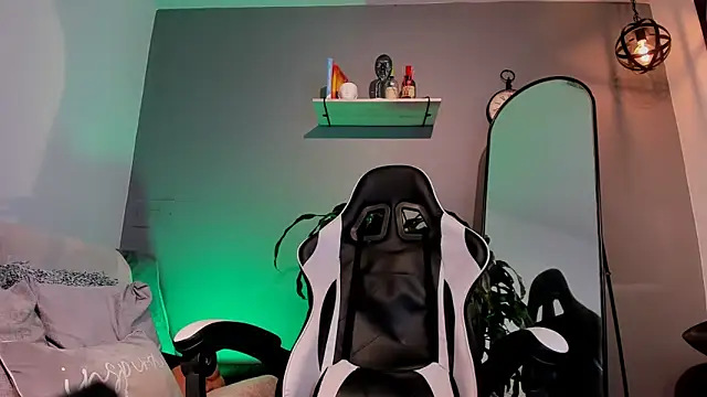 Snapshot of jaxon_colton chatting on 02-07-25, 07:07 jaxon colton online show from 02-07-25, 07:07