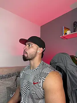 Snapshot of jaxon_colton chatting on 02-18-25, 02:16 jaxon colton online show from 02-18-25, 02:16