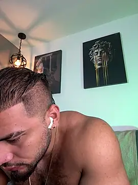 Snapshot of jaxon_colton chatting on 03-06-25, 05:46 jaxon colton online show from 03-06-25, 05:46