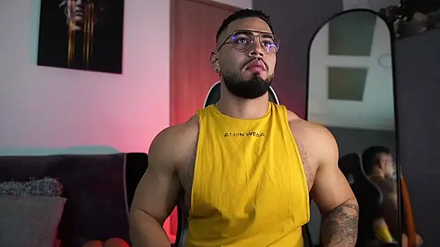 Snapshot of jaxon_colton chatting on 03-20-25, 01:57 jaxon colton online show from 03-20-25, 01:57