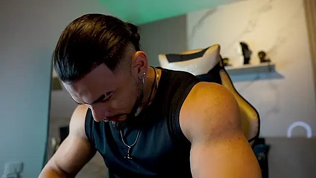 Snapshot of jaxon_colton chatting on 10-02-25, 01:34 jaxon colton online show from 10-02-25, 01:34