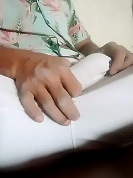 Snapshot of INDIANBOY7439 chatting on 03-07-26, 07:05 INDIANBOY7439 online show from 03-07-26, 07:05