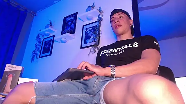 ThomsEvery  online show from 12-27-24, 01:11