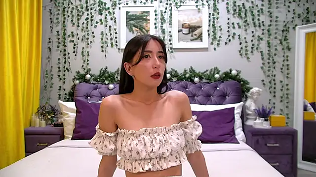 Snapshot of NicoleLimp chatting on 12-20-24, 10:11 NicoleLimp online show from 12-20-24, 10:11