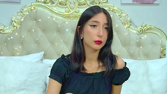 Snapshot of NicoleLimp chatting on 12-29-24, 12:20 NicoleLimp online show from 12-29-24, 12:20