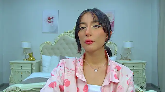 Snapshot of NicoleLimp chatting on 03-02-25, 03:48 NicoleLimp online show from 03-02-25, 03:48