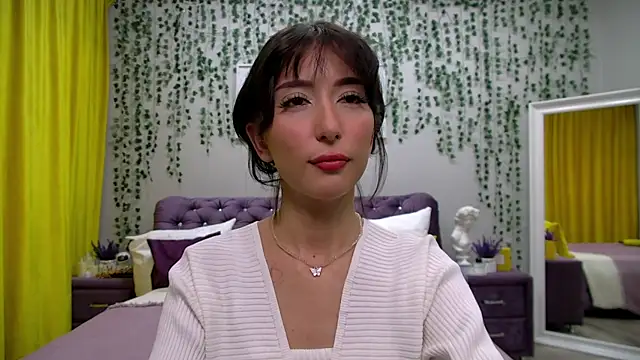 Snapshot of NicoleLimp chatting on 03-08-25, 04:56 NicoleLimp online show from 03-08-25, 04:56