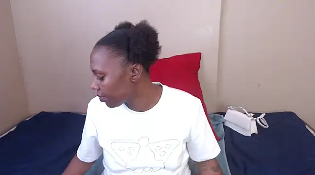 YourDreamLady22 online show from 12-21-24, 10:28