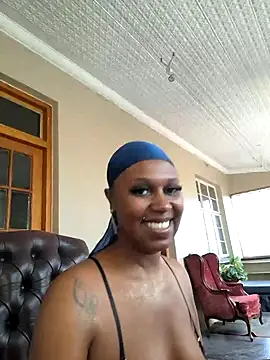 YourDreamLady22 online show from 02-01-25, 10:26