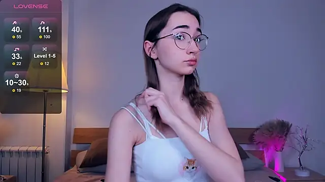 PollyBeev online show from 01-27-25, 11:22