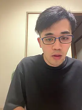 Snapshot of ryusei18570 chatting on 11-02-25, 05:37 ryusei18570 online show from 11-02-25, 05:37