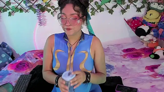 Snapshot of cutepie_uwu_ chatting on 01-15-25, 08:05 cutepie uwu  online show from 01-15-25, 08:05