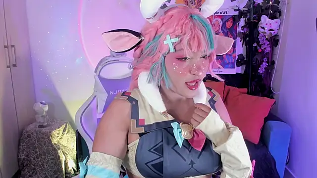 Snapshot of cutepie_uwu_ chatting on 10-03-25, 01:02 cutepie uwu  online show from 10-03-25, 01:02