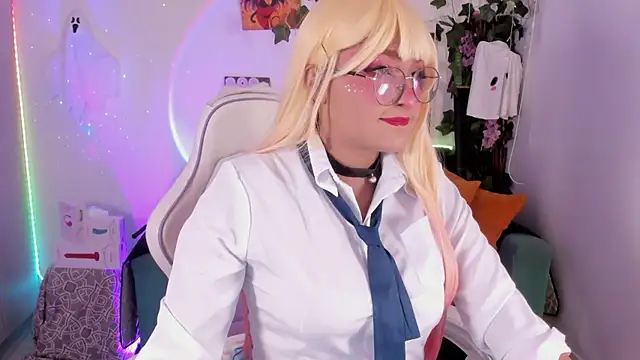 Snapshot of cutepie_uwu_ chatting on 10-16-25, 11:17 cutepie uwu  online show from 10-16-25, 11:17