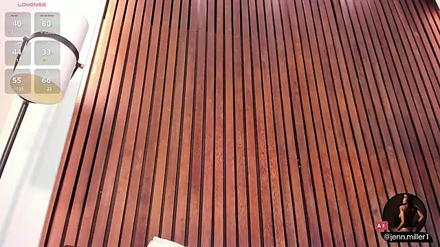 Snapshot of Jennmiiller_ chatting on 03-03-25, 02:59 Jennmiiller online show from 03-03-25, 02:59