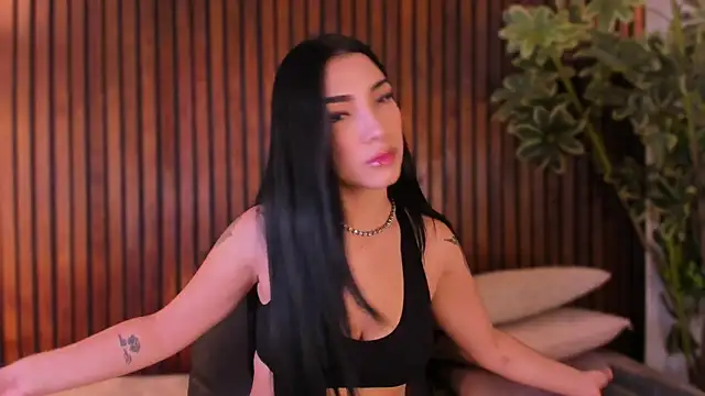 Snapshot of Jennmiiller_ chatting on 09-19-25, 11:55 Jennmiiller online show from 09-19-25, 11:55