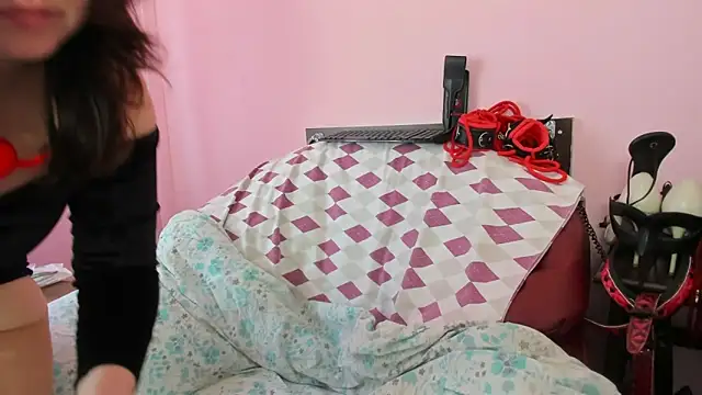 Snapshot of HotSweetAngel chatting on 03-05-25, 07:49 HotSweetAngel online show from 03-05-25, 07:49