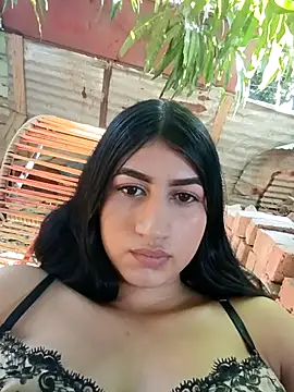 Snapshot of Julix_A chatting on 09-26-25, 08:02 Julix A online show from 09-26-25, 08:02