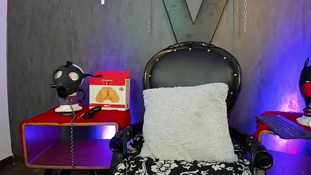 IvanaFetish online show from 02-05-25, 04:27