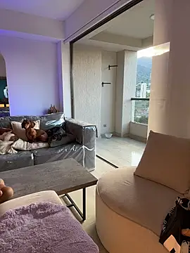 Lanataylor- online show from 04-17-26, 10:46