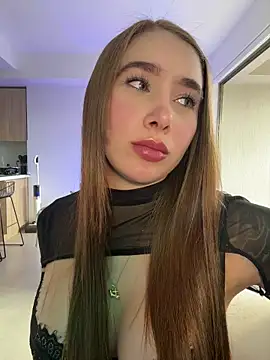 Lanataylor- online show from 04-20-26, 10:33