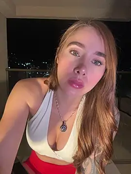 Lanataylor- online show from 06-04-26, 12:27