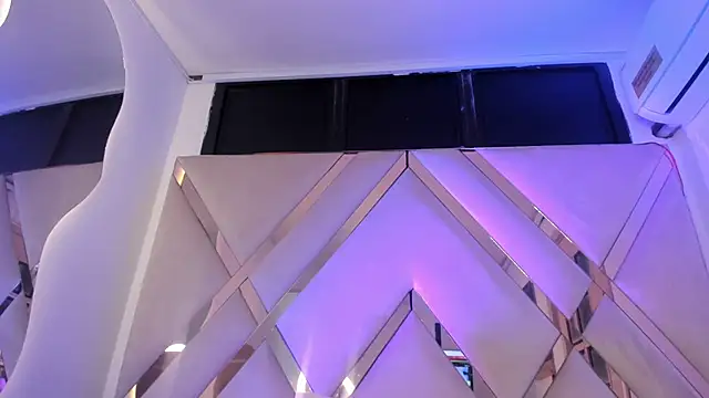 Snapshot of ninaht chatting on 02-05-25, 03:13 ninaht online show from 02-05-25, 03:13