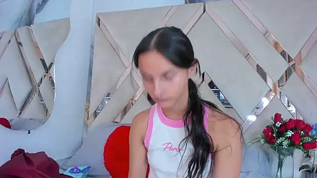 Snapshot of ninaht chatting on 10-01-25, 08:37 ninaht online show from 10-01-25, 08:37