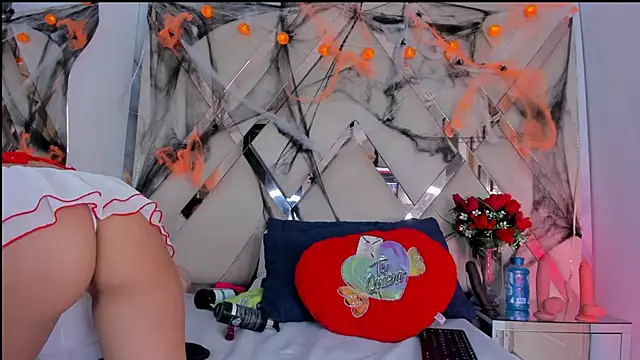 Snapshot of ninaht chatting on 10-26-25, 07:42 ninaht online show from 10-26-25, 07:42