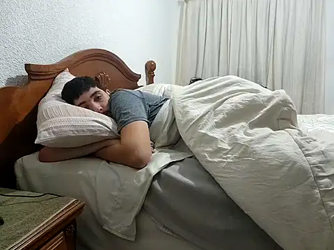 Snapshot of hornycollegestudenthung chatting on 01-08-25, 05:27 hornycollegestudenthung online show from 01-08-25, 05:27