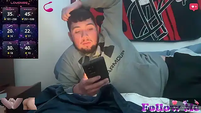 Snapshot of hornycollegestudenthung chatting on 10-13-25, 04:12 hornycollegestudenthung online show from 10-13-25, 04:12