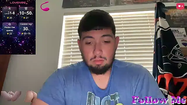 Snapshot of hornycollegestudenthung chatting on 10-13-25, 06:08 hornycollegestudenthung online show from 10-13-25, 06:08