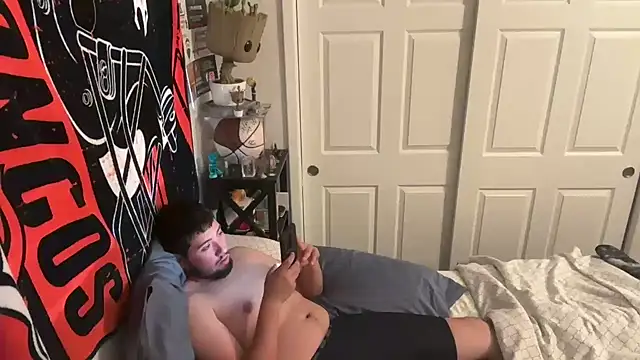 Snapshot of hornycollegestudenthung chatting on 10-17-25, 07:05 hornycollegestudenthung online show from 10-17-25, 07:05