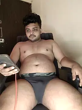 Mr Handsome hunk online show from 12-10-24, 11:11