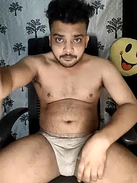 Mr Handsome hunk online show from 10-31-25, 06:53