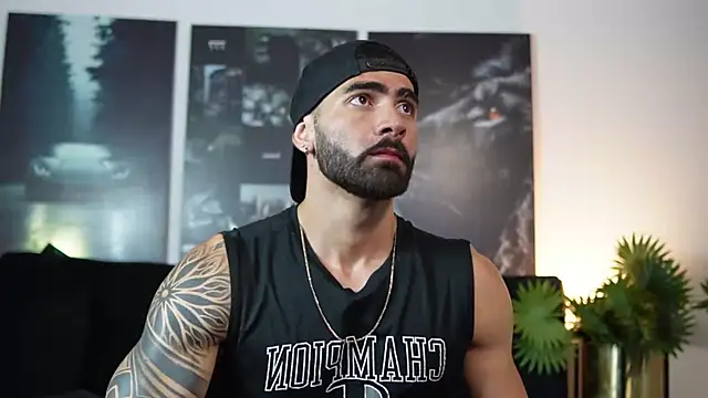 Austin bolt online show from 10-03-25, 02:19