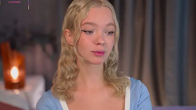  AlinaBailey online show from 10-15-25, 08:47