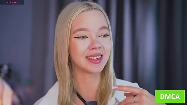  AlinaBailey online show from 10-25-25, 07:38