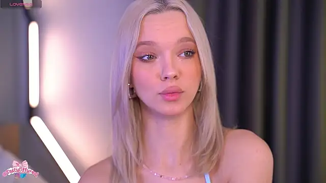  AlinaBailey online show from 04-24-26, 07:11