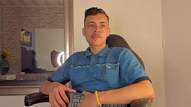 Desmon Clark online show from 09-29-25, 09:52