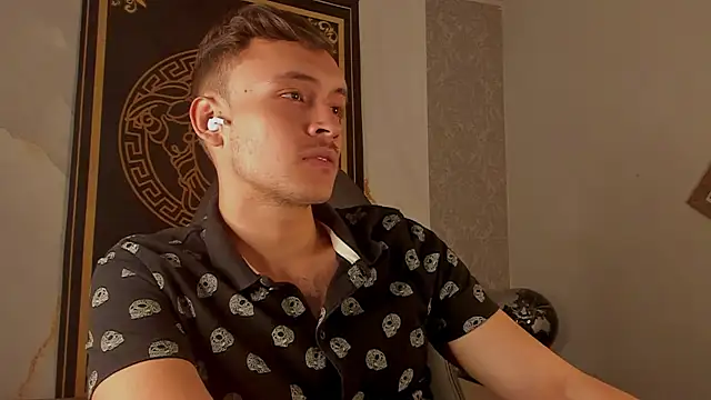 Desmon Clark online show from 10-02-25, 10:28