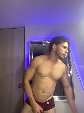 Snapshot of Tayler_duster chatting on 01-09-25, 06:06 Tayler duster online show from 01-09-25, 06:06