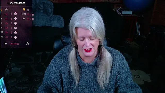 AliceHarlot online show from 10-16-25, 03:51