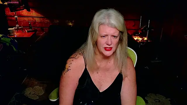 AliceHarlot online show from 01-06-26, 05:44