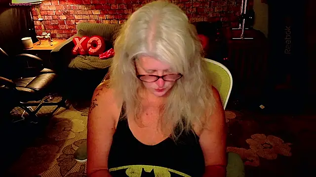 AliceHarlot online show from 02-19-26, 05:47