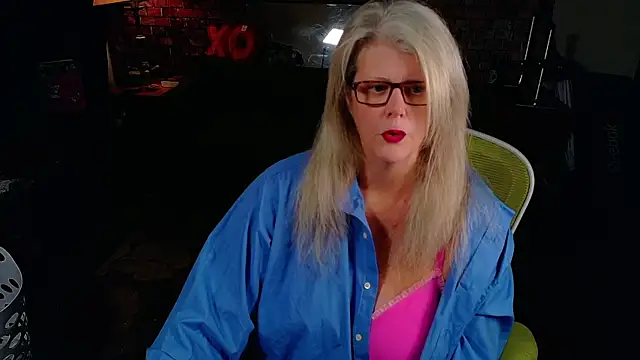 AliceHarlot online show from 04-08-26, 10:32