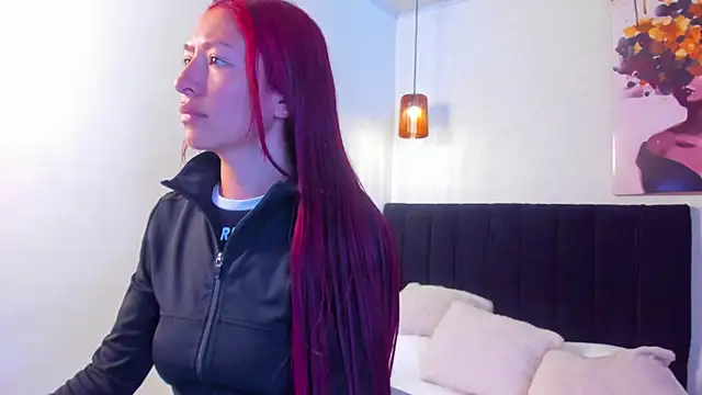 Scarlett  bell online show from 09-29-25, 01:16