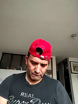 RogueTraveler online show from 03-18-25, 06:26